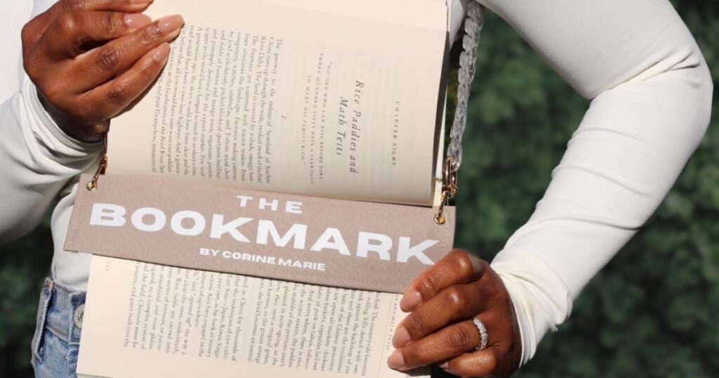 Chic canvas bookmark turns books into wearable art